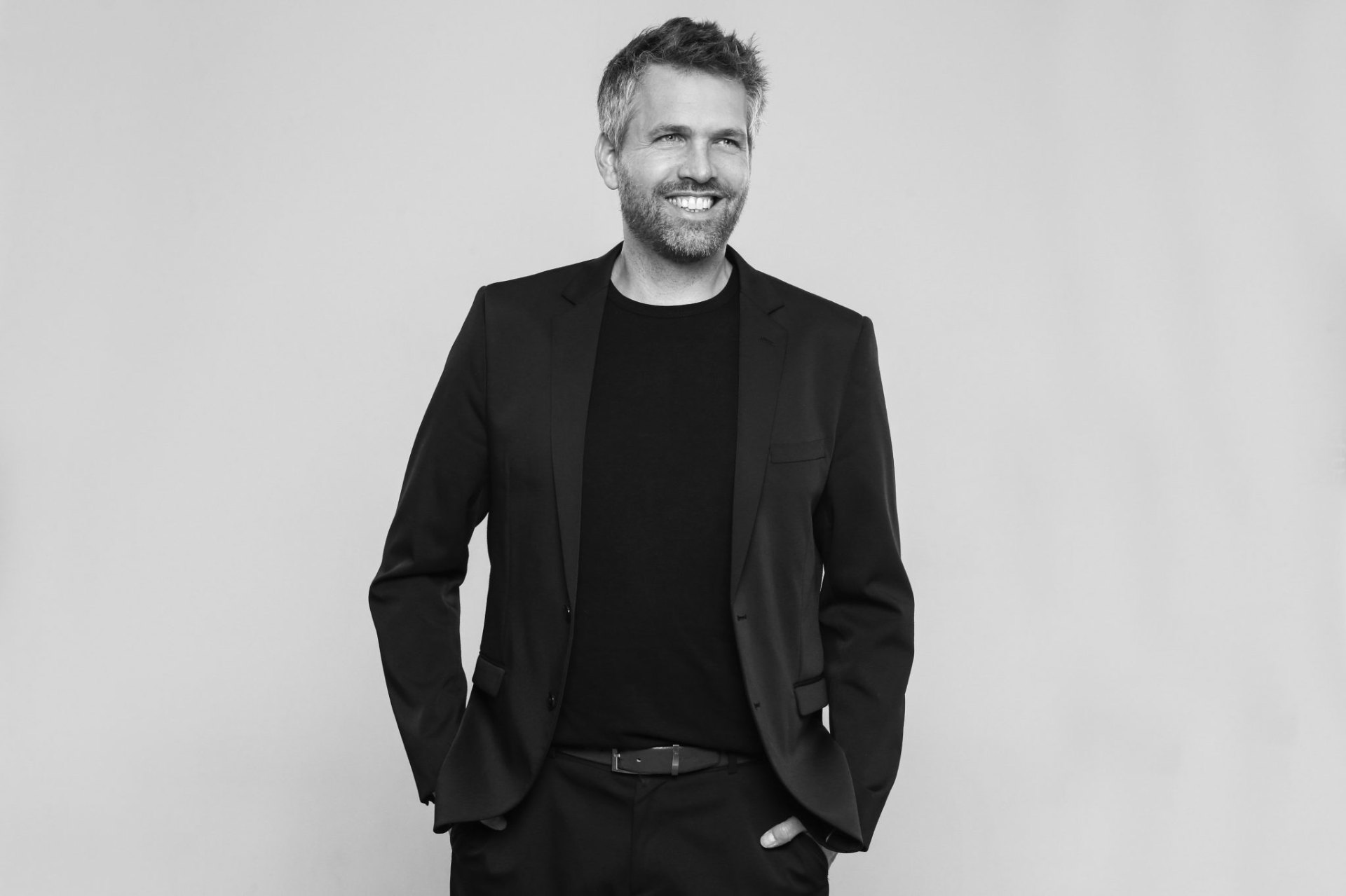 Profilbild des Softwareingenieurs und Gründers von Baupotenzial mit Expertise aus der Automotive-Branche